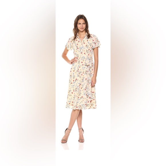 Plus size Tahari by Arthur S Levine - Picture 8 of 9